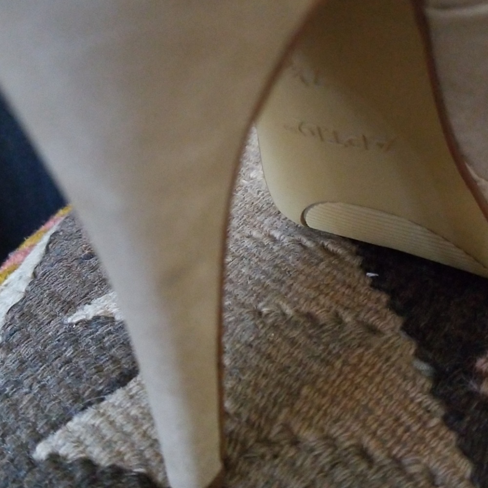 APT 9 heels - Picture 8 of 8